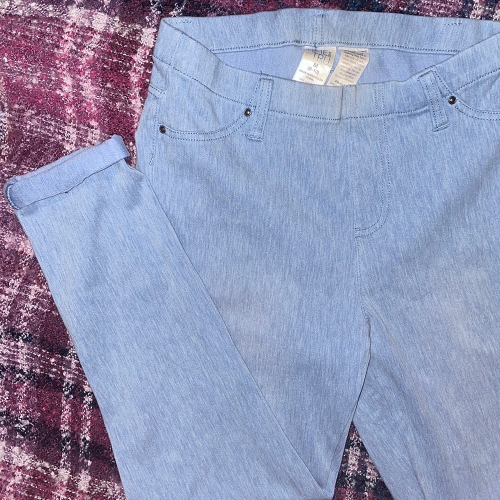 skinny, light wash jeggings